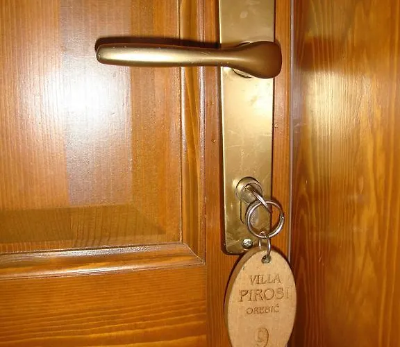 Pirosi Apartman Orebić